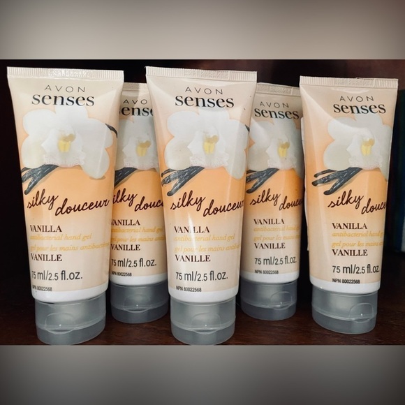🫘 QTY 5 VANILLA ANTIBACTERIAL HAND GEL Avon Senses Discontinued Lot of 5 - Picture 1 of 3
